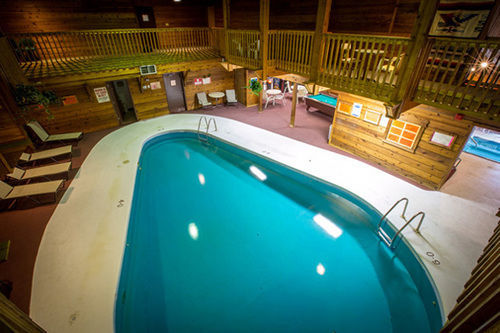 Northern Pine Inn Hayward Ngoại thất bức ảnh