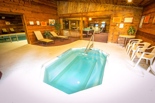 Northern Pine Inn Hayward Ngoại thất bức ảnh