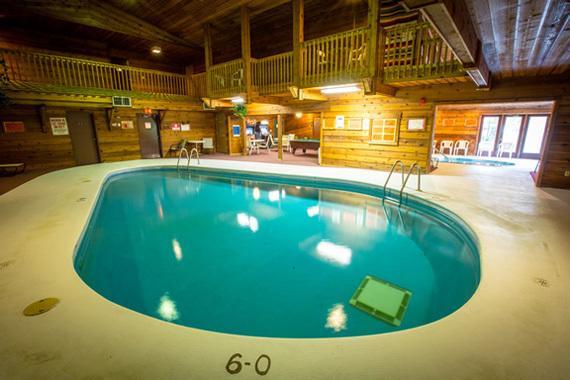 Northern Pine Inn Hayward Ngoại thất bức ảnh